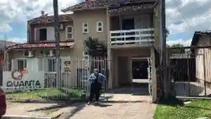 Casa - Esteio, RS