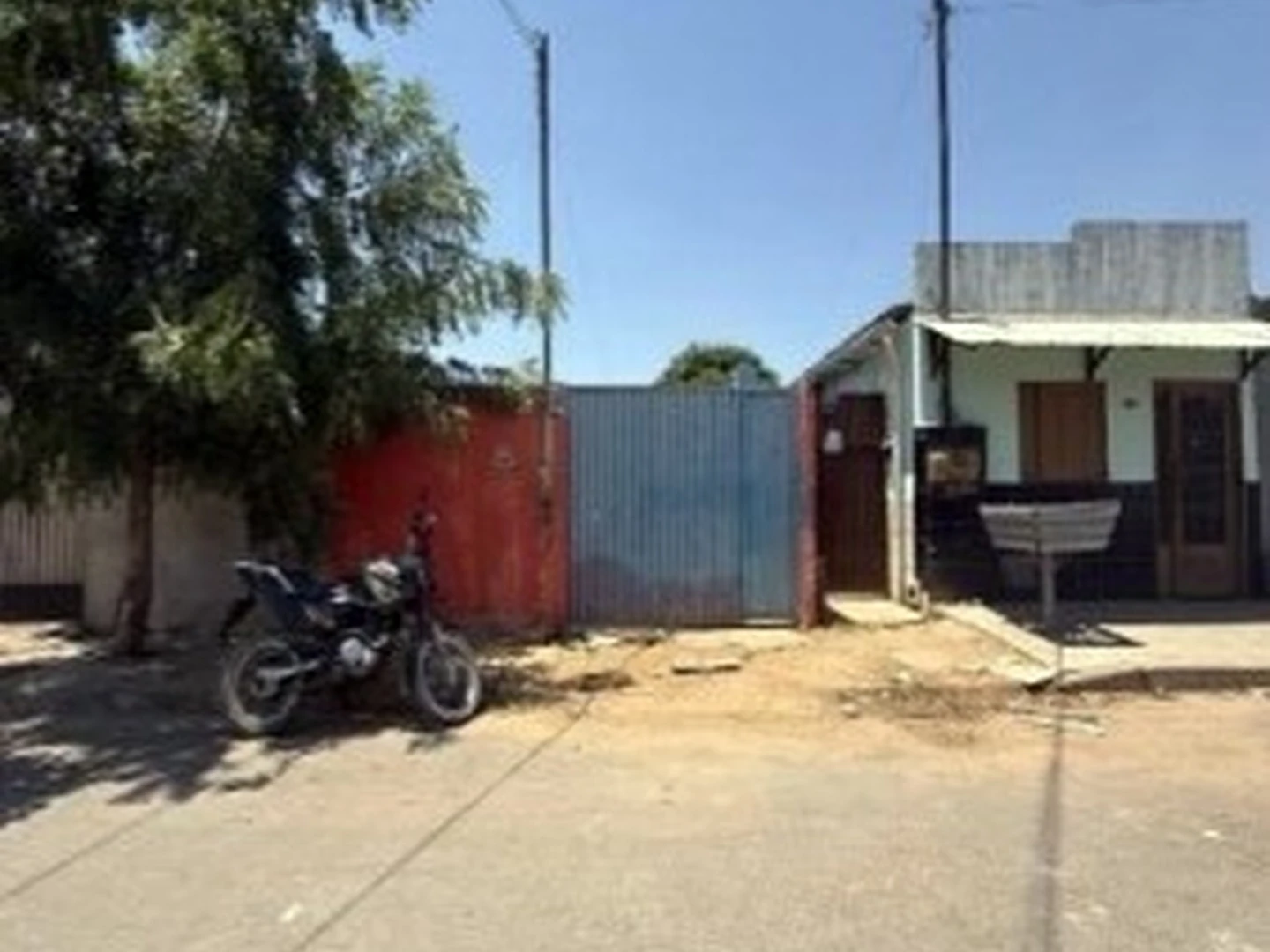 Casa - Luis Eduardo Magalhaes, BA - foto 1