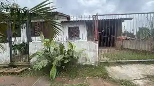 Casa - Porto Alegre, RS