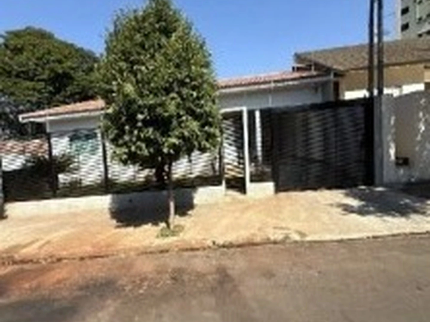 Casa - Nova Esperanca, PR - miniatura 2