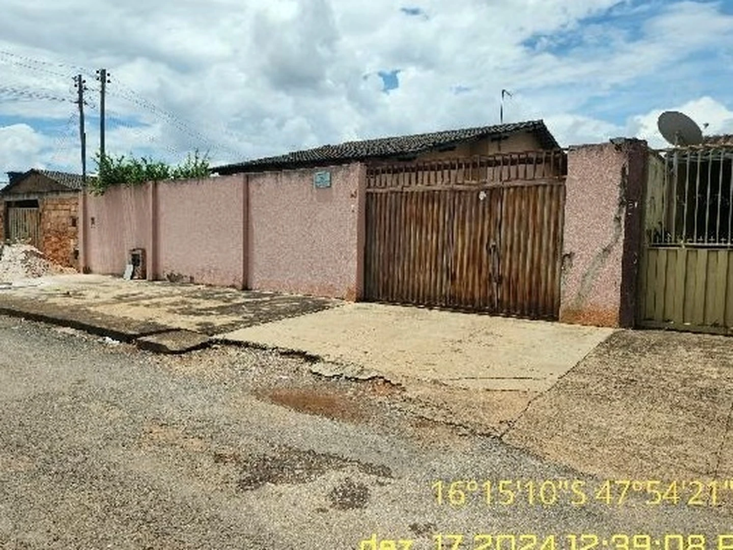 Casa - Luziania, GO - foto 1