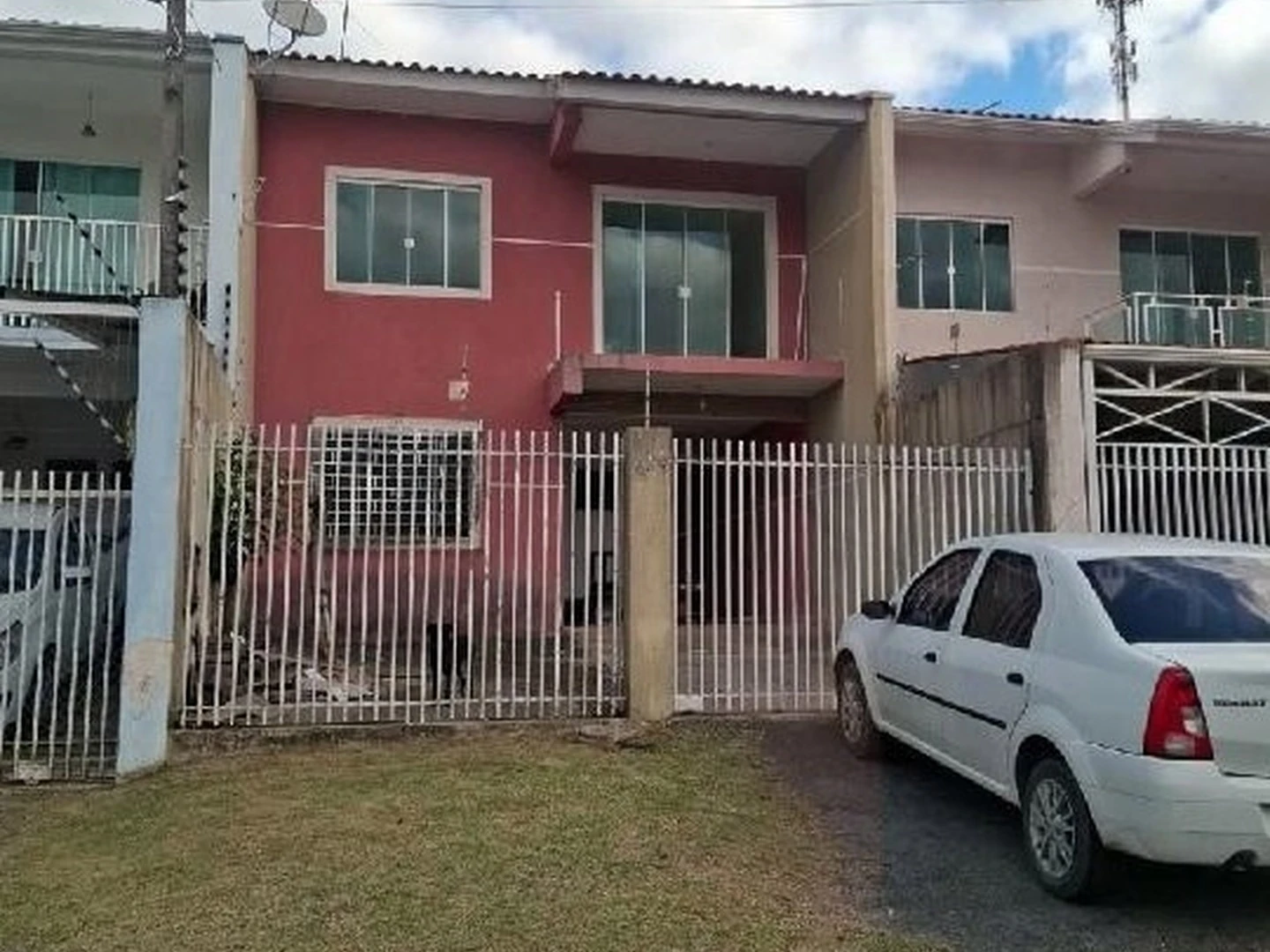 Casa - Araucaria, PR - foto 1