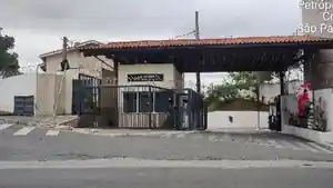 Casa - Cotia, SP