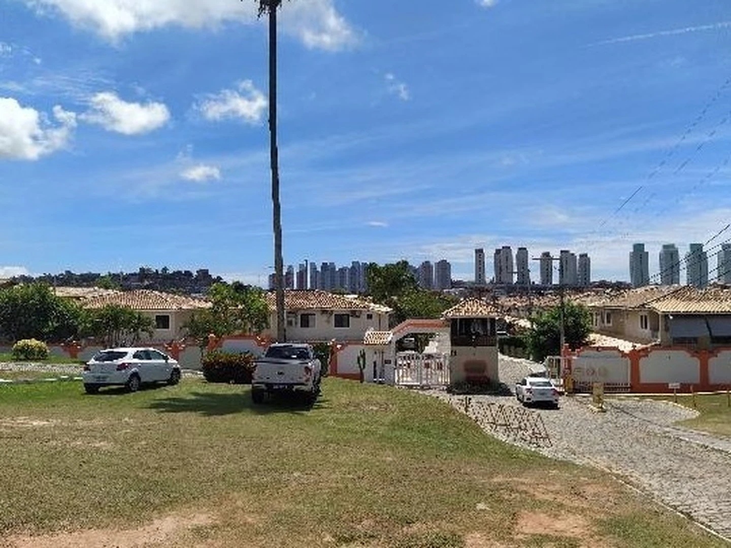 Casa - Salvador, BA - foto 1