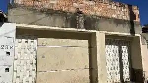 Casa - Esmeraldas, MG
