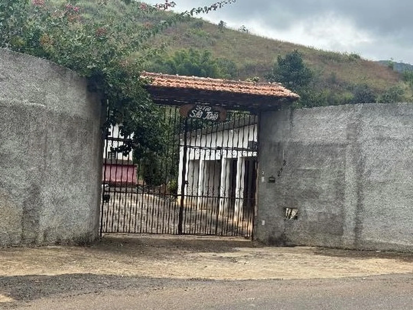 Casa - Sao Jose Do Vale Do Rio Preto, RJ - foto 1