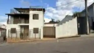 Casa - Carmo Da Cachoeira, MG