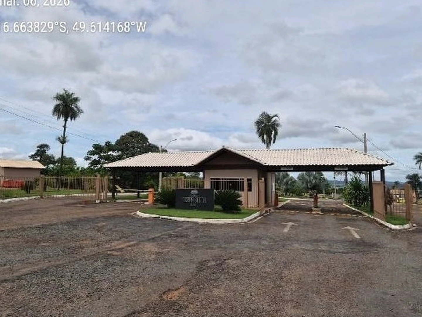 Casa - Trindade, GO - foto 1