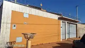 Casa - Inhumas, GO