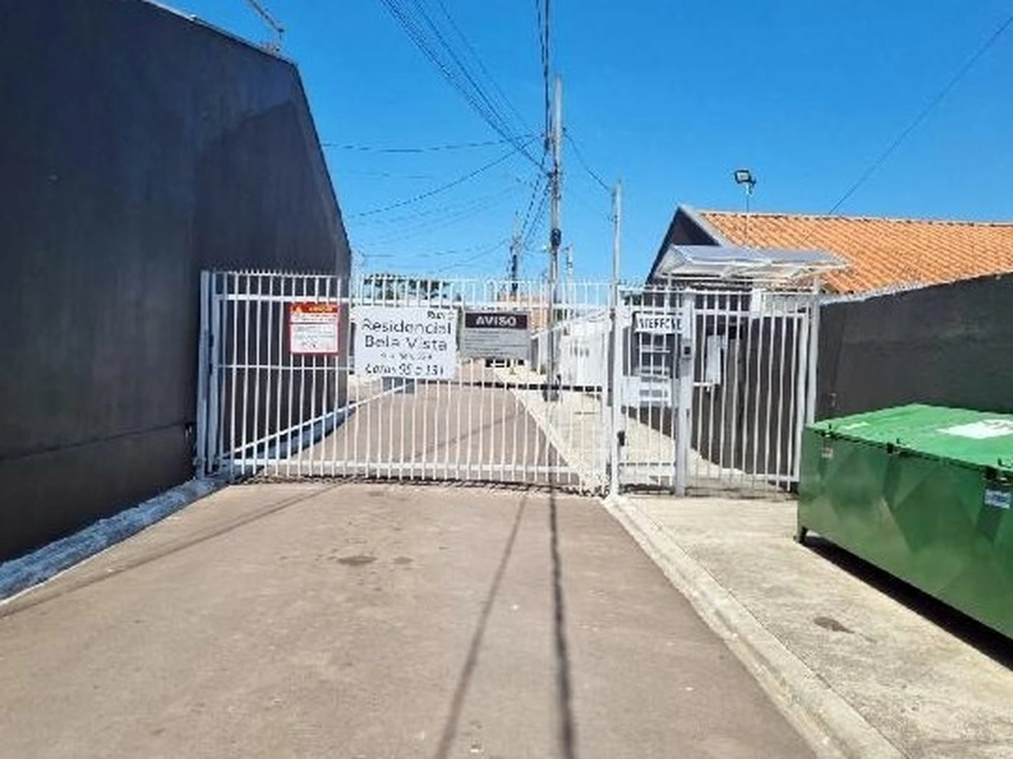 Casa - Fazenda Rio Grande, PR - foto 1