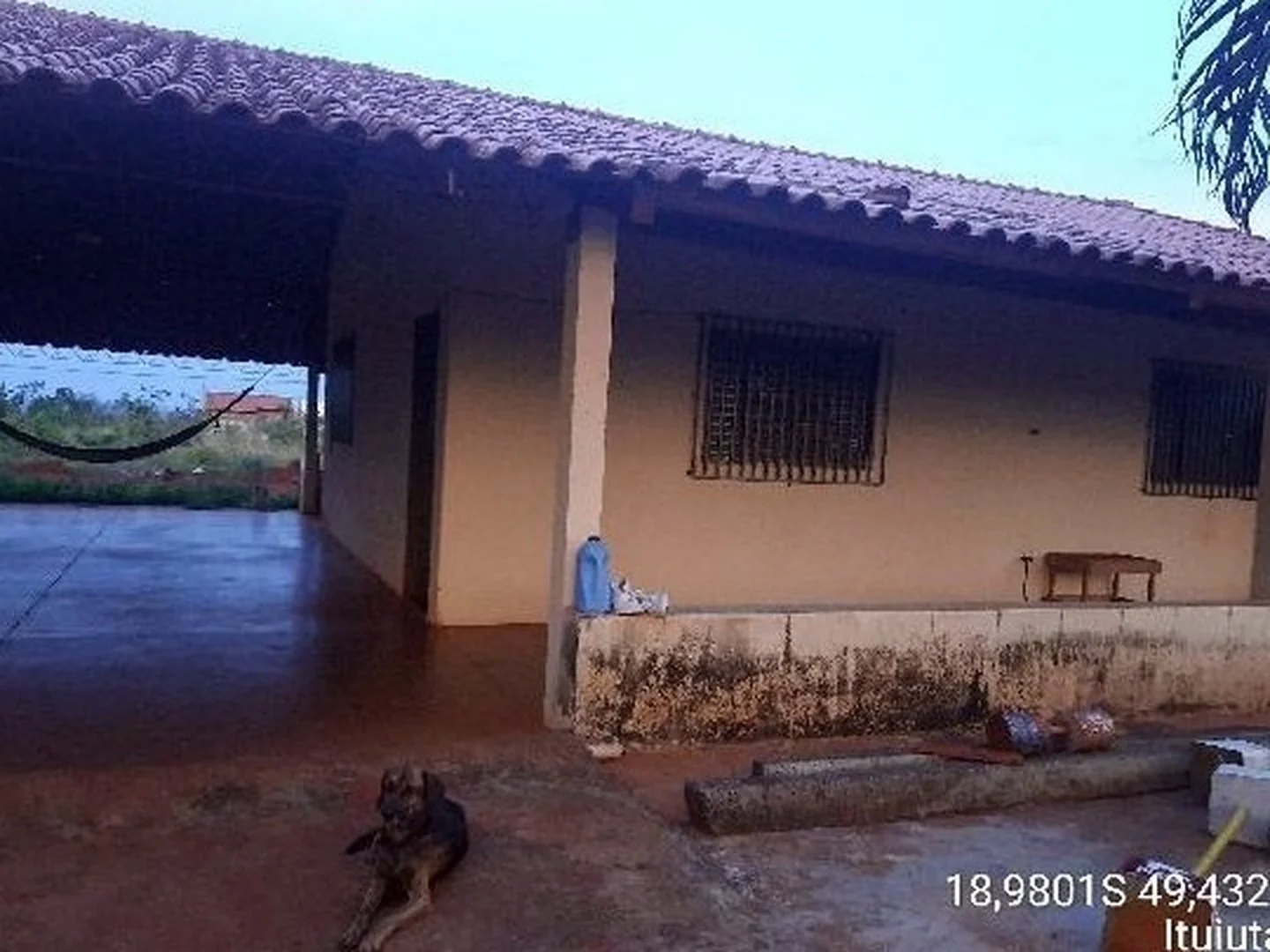 Casa - Ituiutaba, MG - foto 1