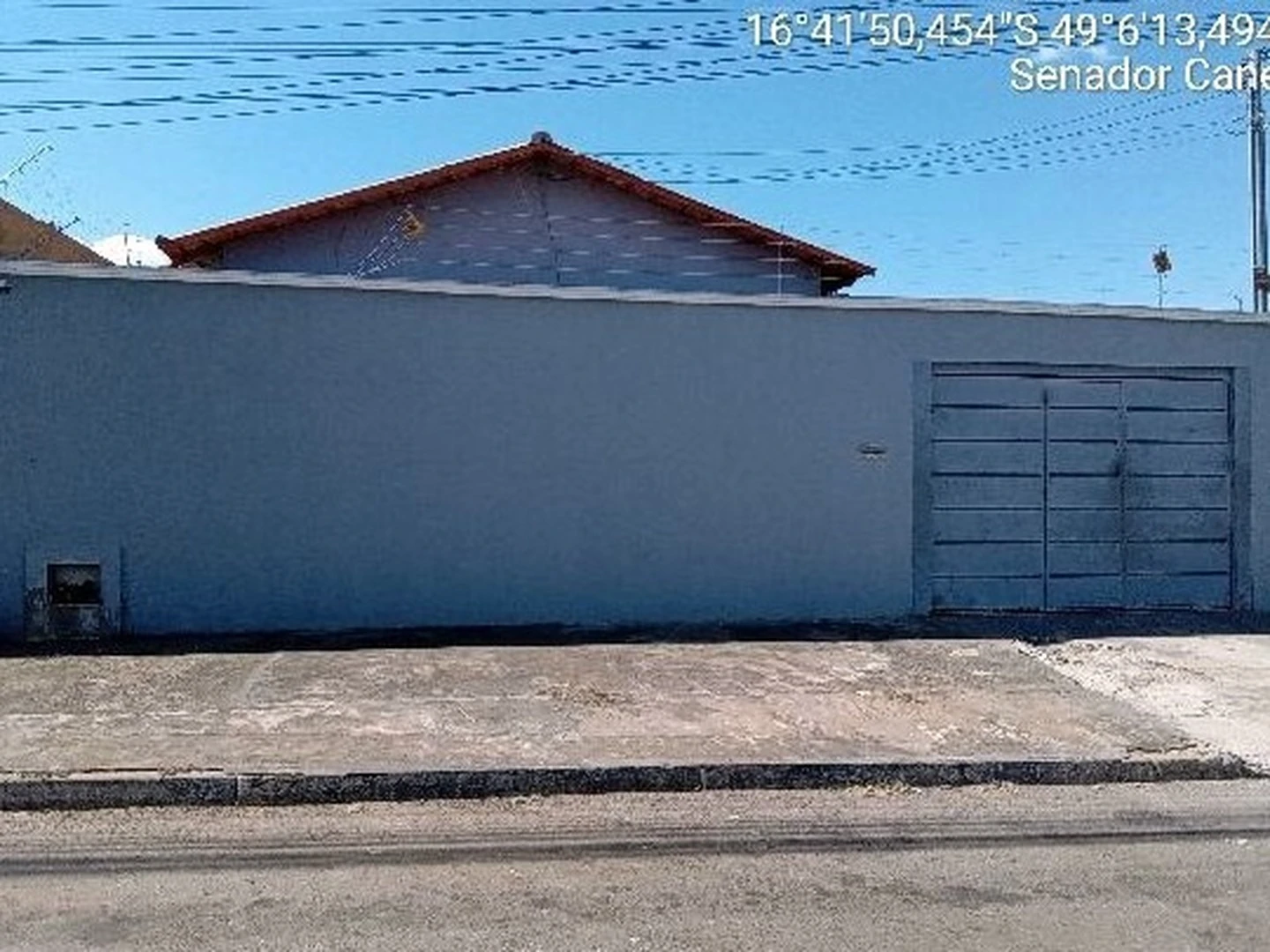 Casa - Senador Canedo, GO - foto 1