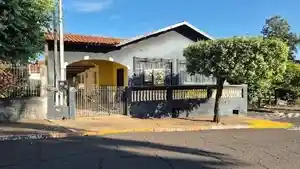 Casa - Regente Feijo, SP