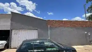 Casa - Inhumas, GO