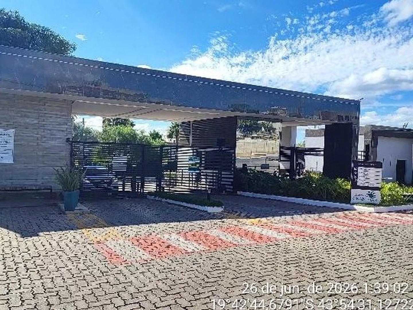 Casa - Vespasiano, MG - foto 1