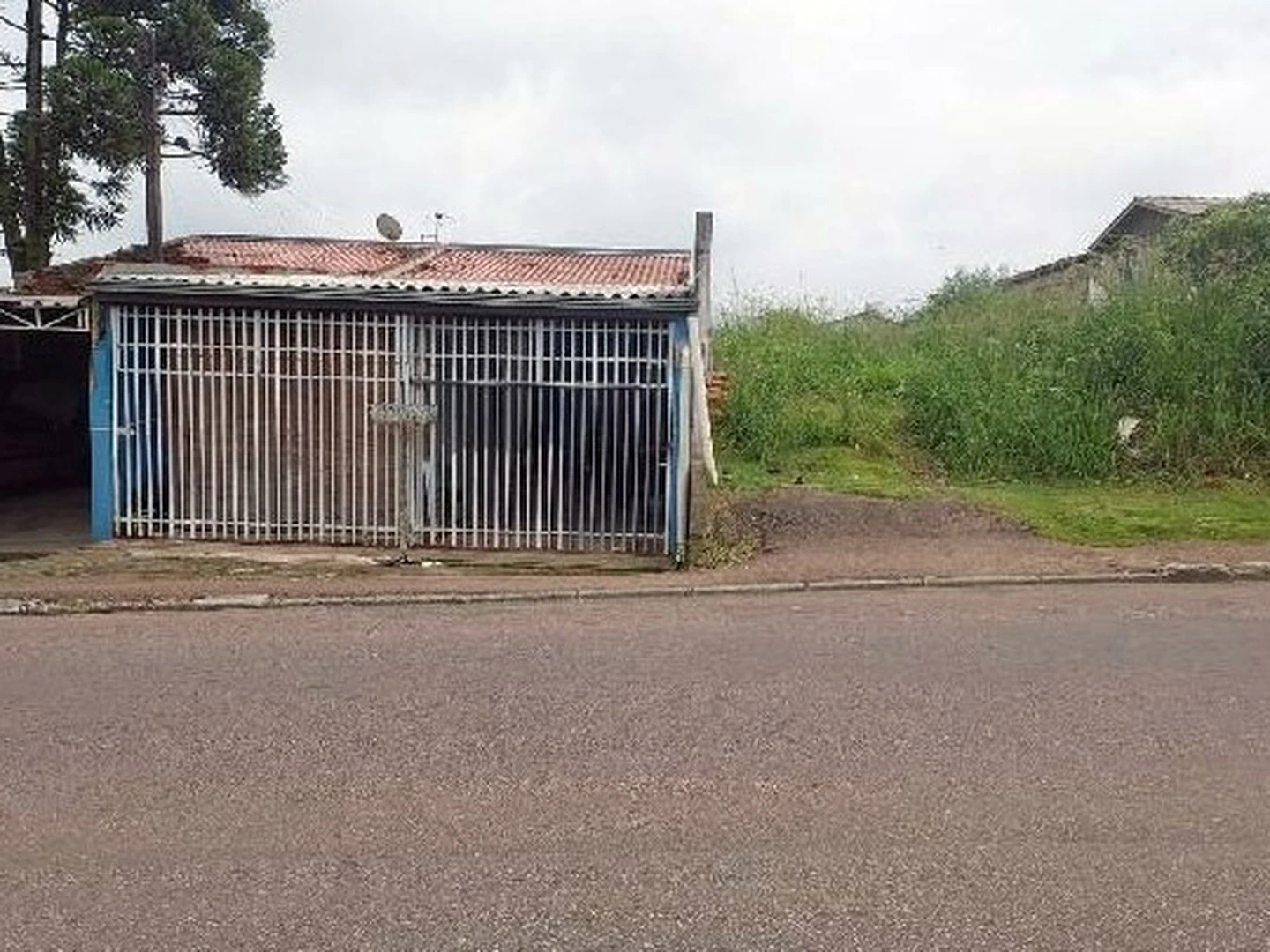 Casa - Fazenda Rio Grande, PR - foto 1