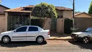 Casa - Guaira, SP