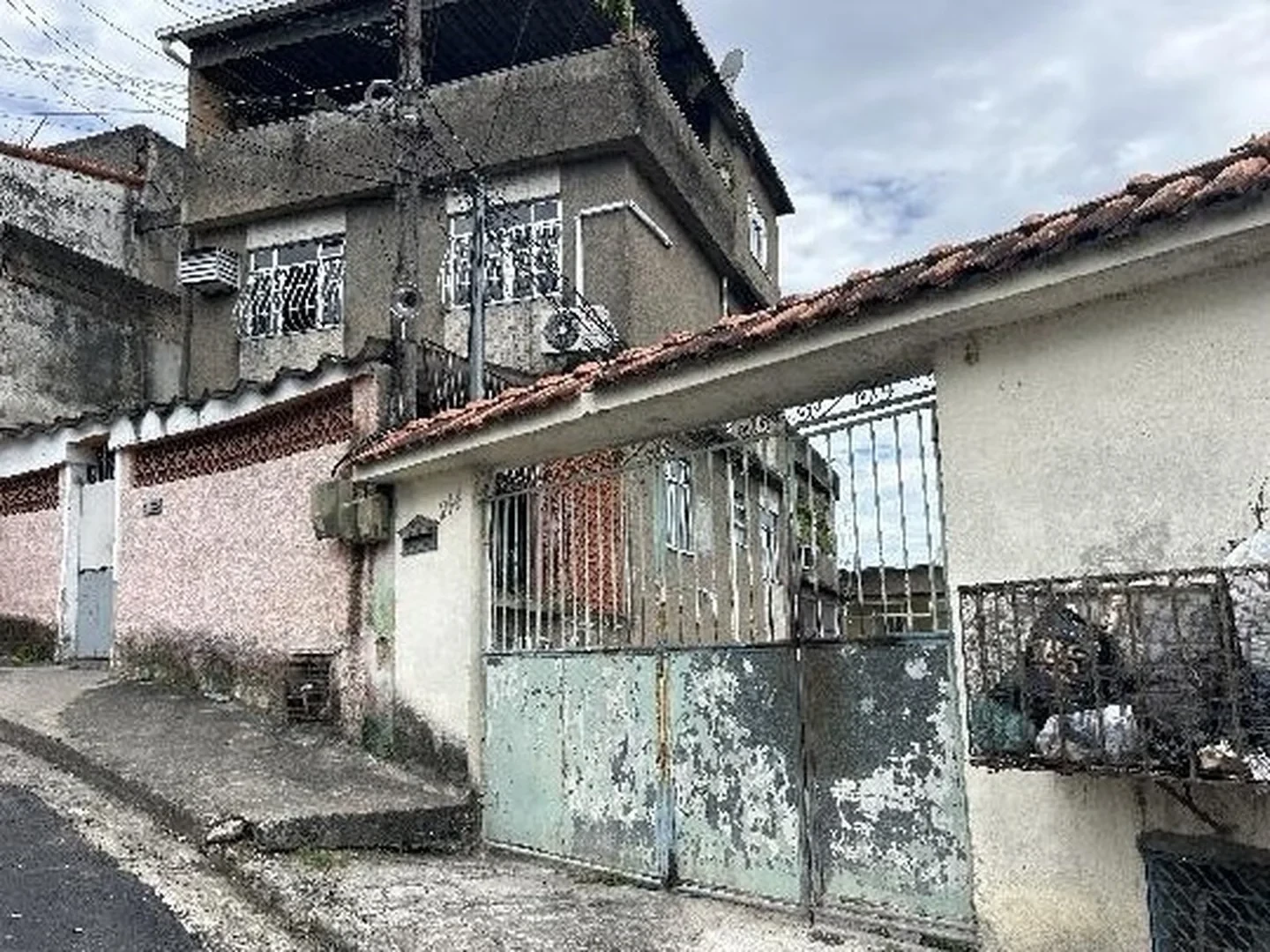 Casa - Sao Goncalo, RJ - foto 1