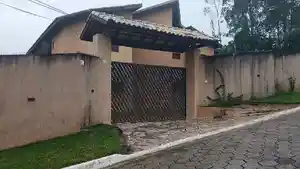 Prédio - Mairinque, SP
