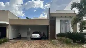 Casa - Assis, SP