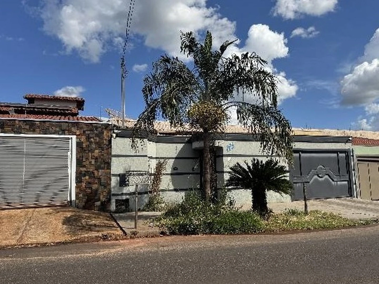 Casa - Iturama, MG - foto 1