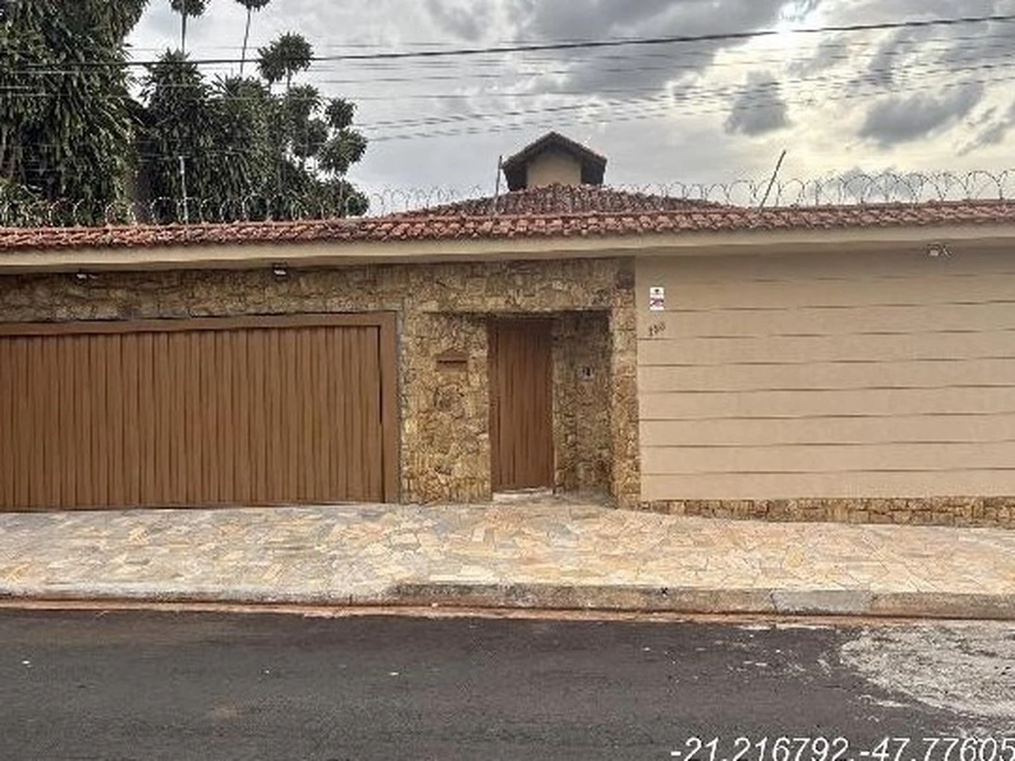 Casa - Ribeirao Preto, SP - foto 1