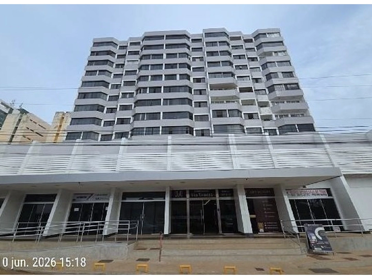 Apartamento - Brasilia, DF - foto 1