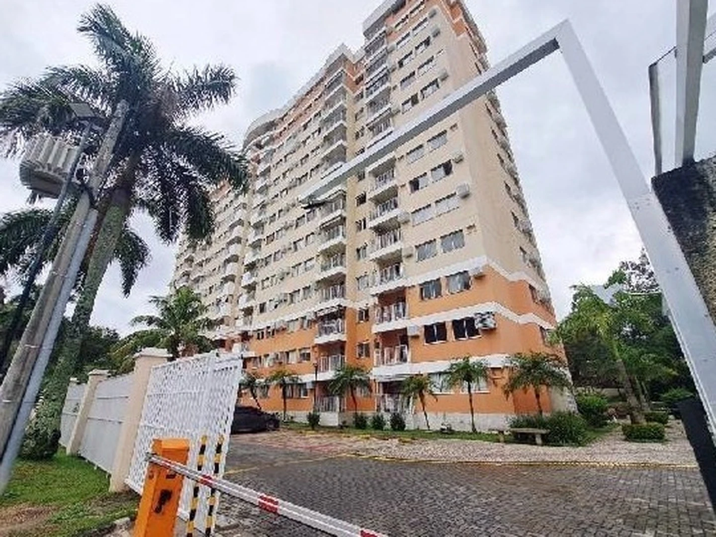 Apartamento - Sao Goncalo, RJ - foto 1