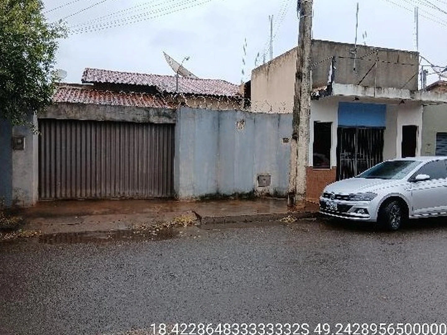 Casa - Itumbiara, GO - foto 1