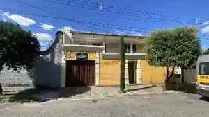 Casa - Belo Horizonte, MG