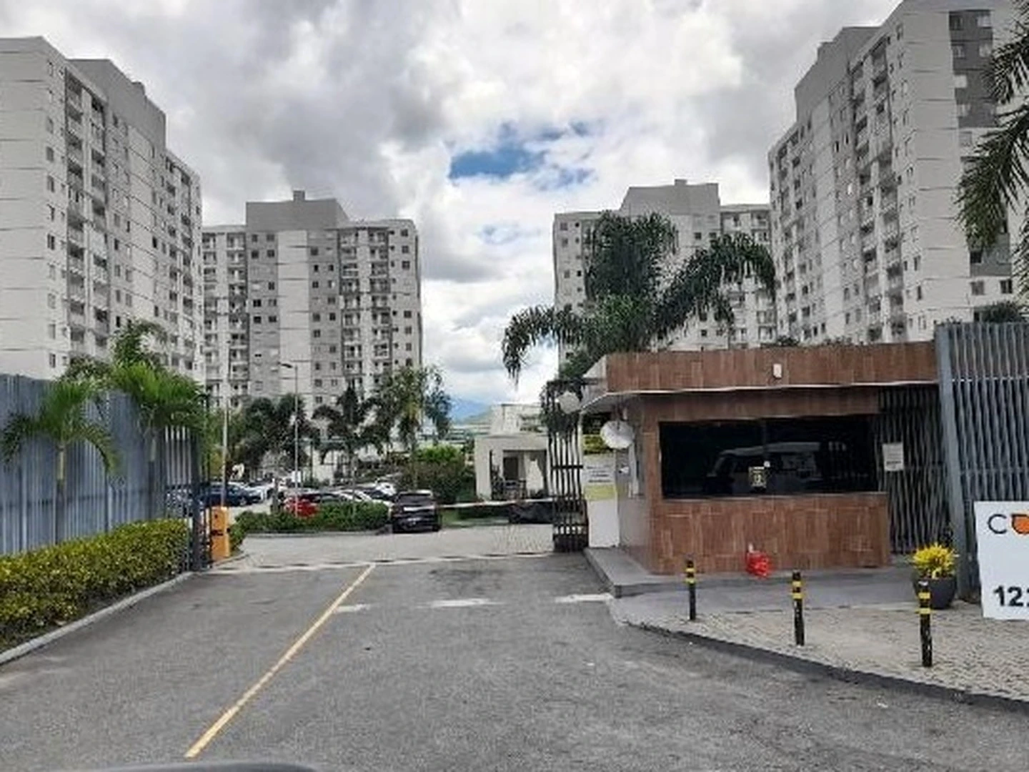 Apartamento - Nova Iguacu, RJ - foto 1