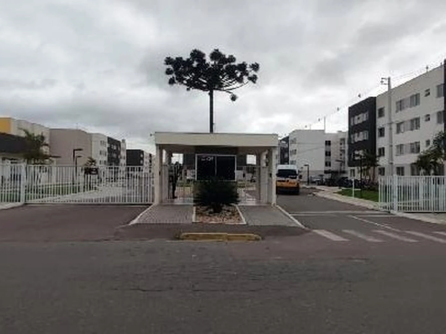 Apartamento - Campo Largo, PR - foto 1