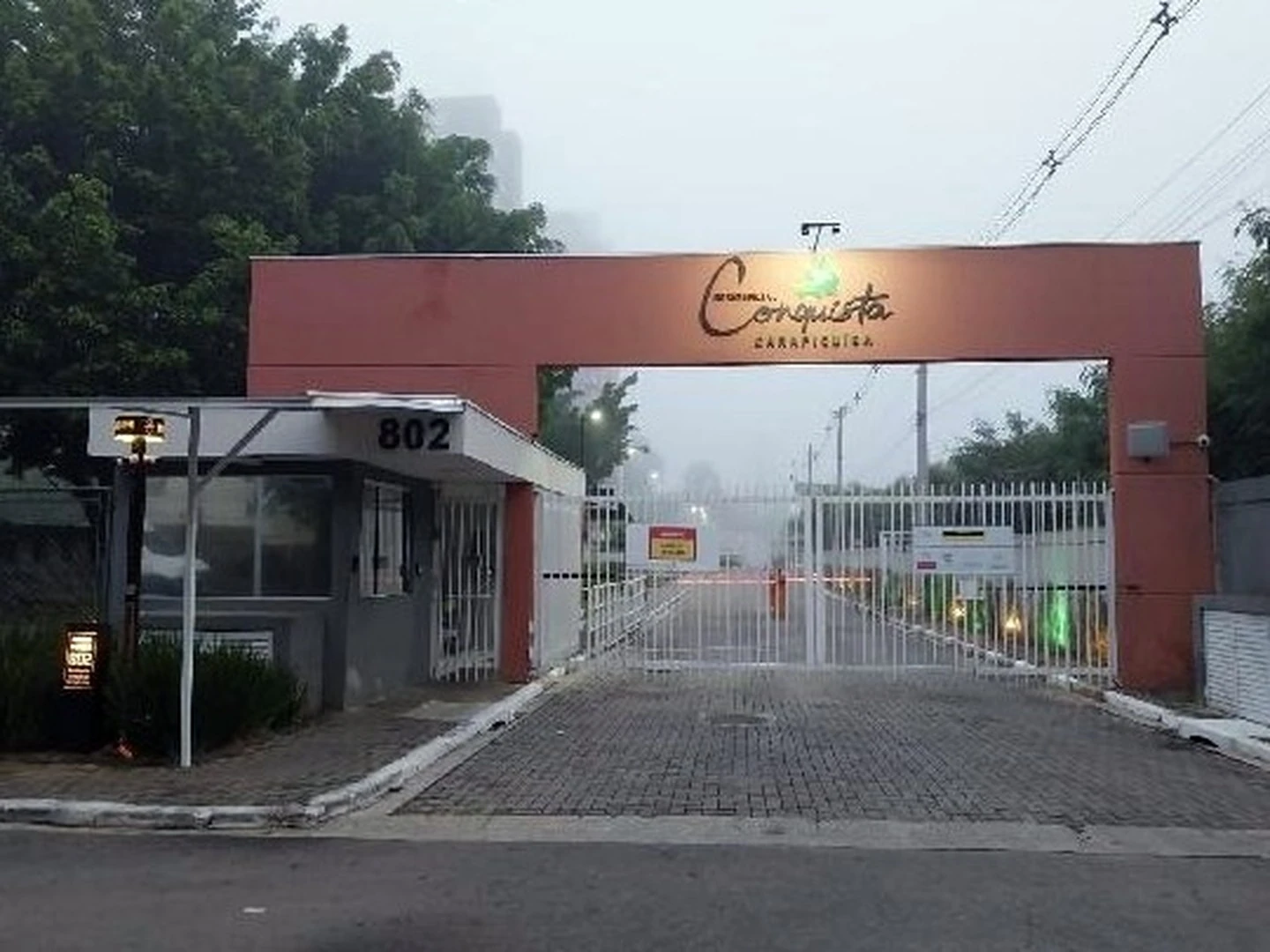 Apartamento - Carapicuiba, SP - foto 1