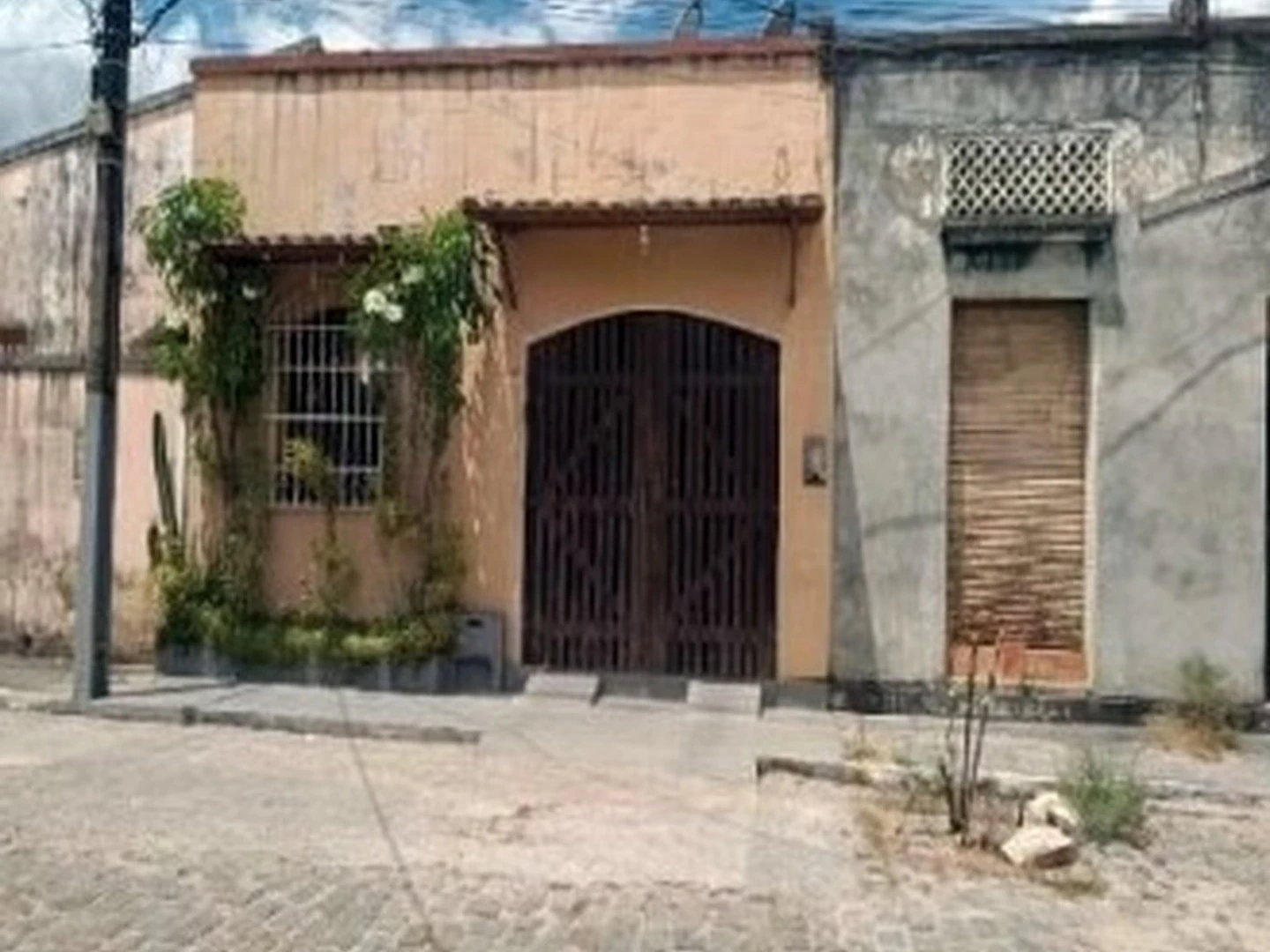 Casa - Alagoinhas, BA - foto 1