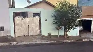 Casa - Itapira, SP