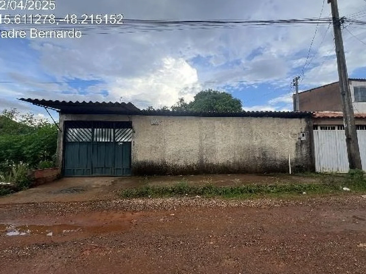 Casa - Padre Bernardo, GO - foto 1