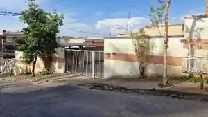 Casa - Juatuba, MG