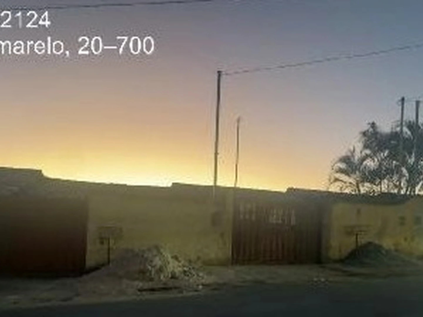 Casa - Esmeraldas, MG - foto 1