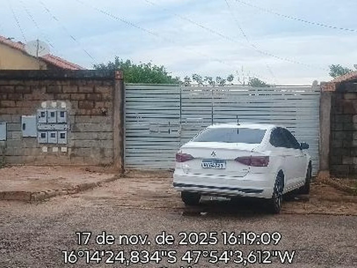 Casa - Luziania, GO - foto 1