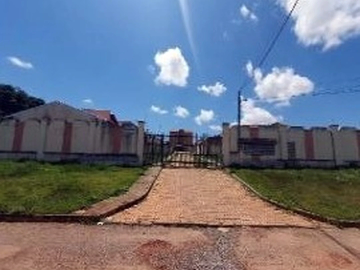 Casa - Planaltina, GO - foto 1