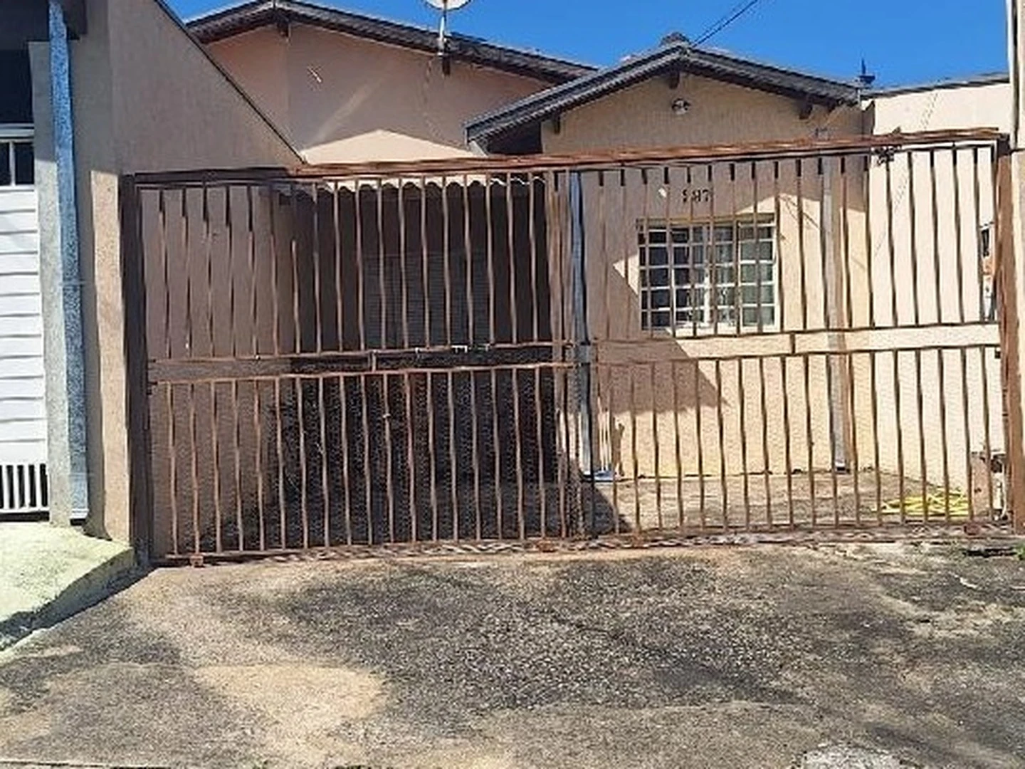 Casa - Pindamonhangaba, SP - foto 1