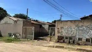 Casa - Luziania, GO