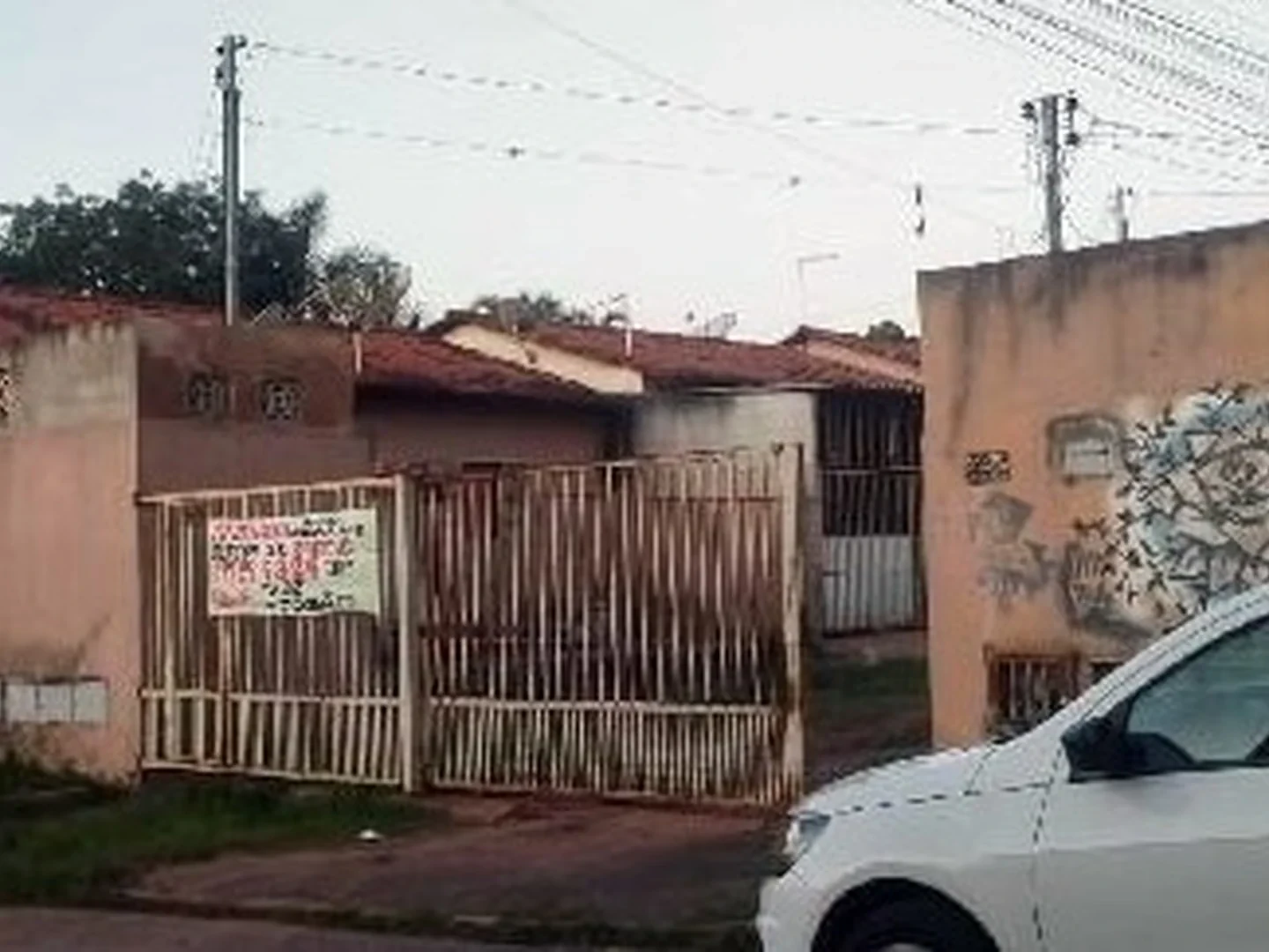 Casa - Luziania, GO - foto 1