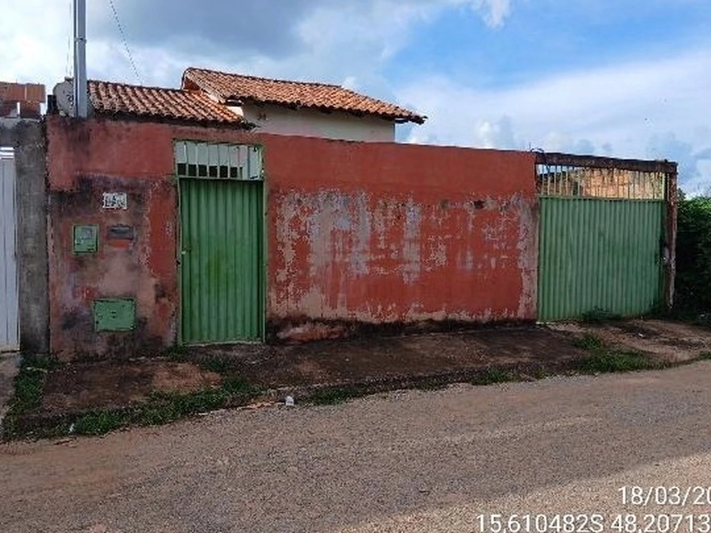 Casa - Padre Bernardo, GO - foto 1