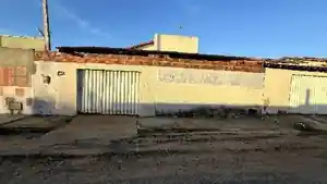 Casa - Carnaubais, RN
