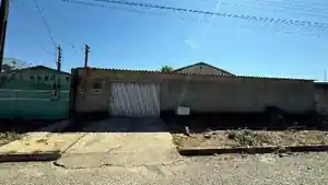 Casa - Luziania, GO