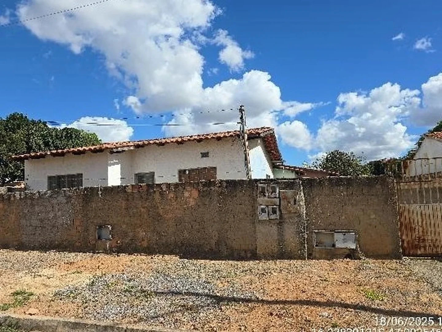 Casa - Luziania, GO - foto 1