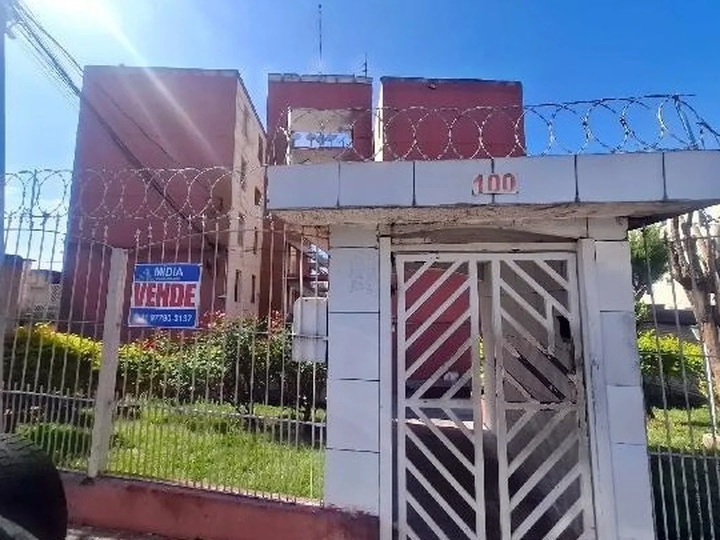 Apartamento - Carapicuiba, SP - foto 1