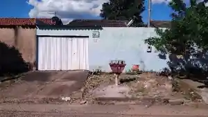 Casa - Luziania, GO