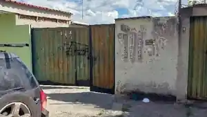 Casa - Esmeraldas, MG